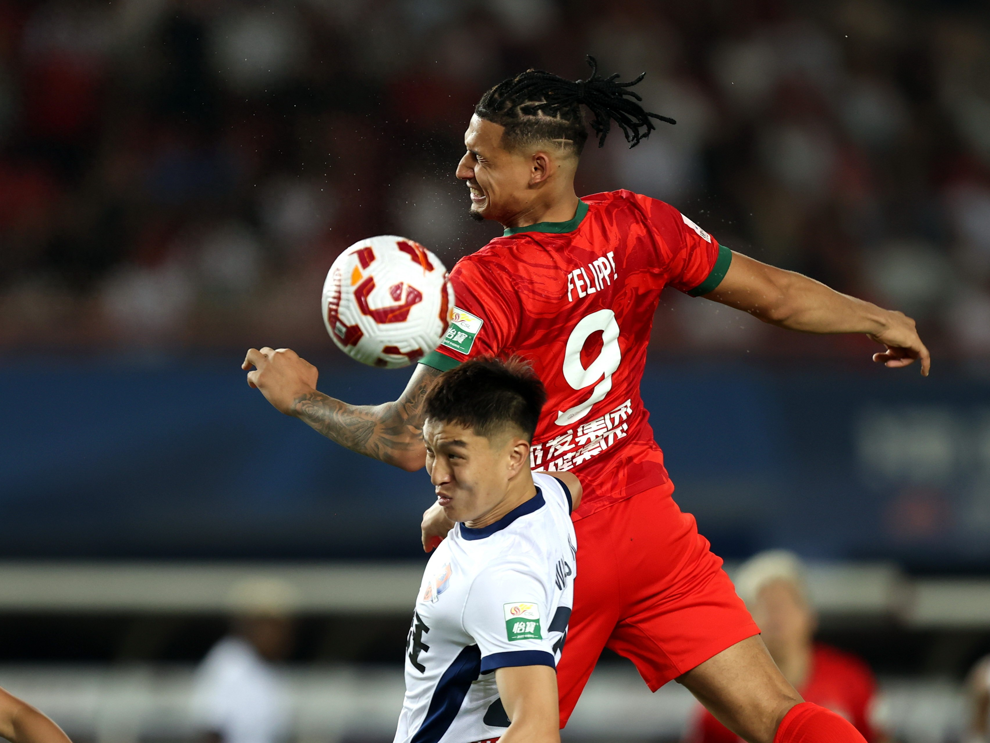 巴黎大师赛八强战激情夜！石宇奇里突外投，上海申花险胜新疆男篮的简单介绍